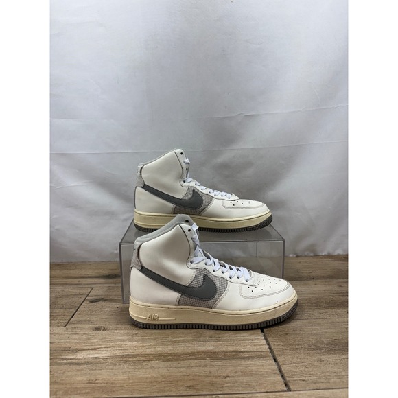 Nike Air Force 1 High Gray Sail White Sneakers, Size 7 Y Women's 8.5 DV2236-100‎ - Picture 1 of 9